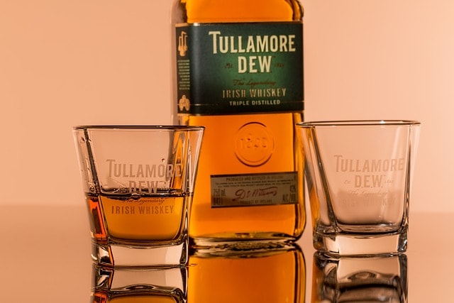 irish whiskey, alcohol, glasses, liquor, beverage, drink, whiskey, bar, alcoholic, shot, bottle, liquid, celebration, booze, tullamore dew, irish whiskey, alcohol, alcohol, alcohol, alcohol, alcohol, liquor, liquor, whiskey, whiskey, whiskey, whiskey, bar, bar, bar